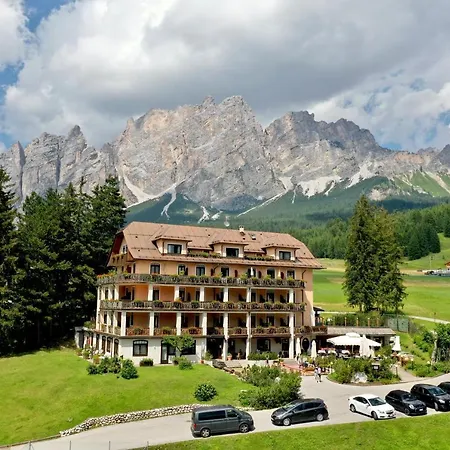 Готель Boutique Blu 4*